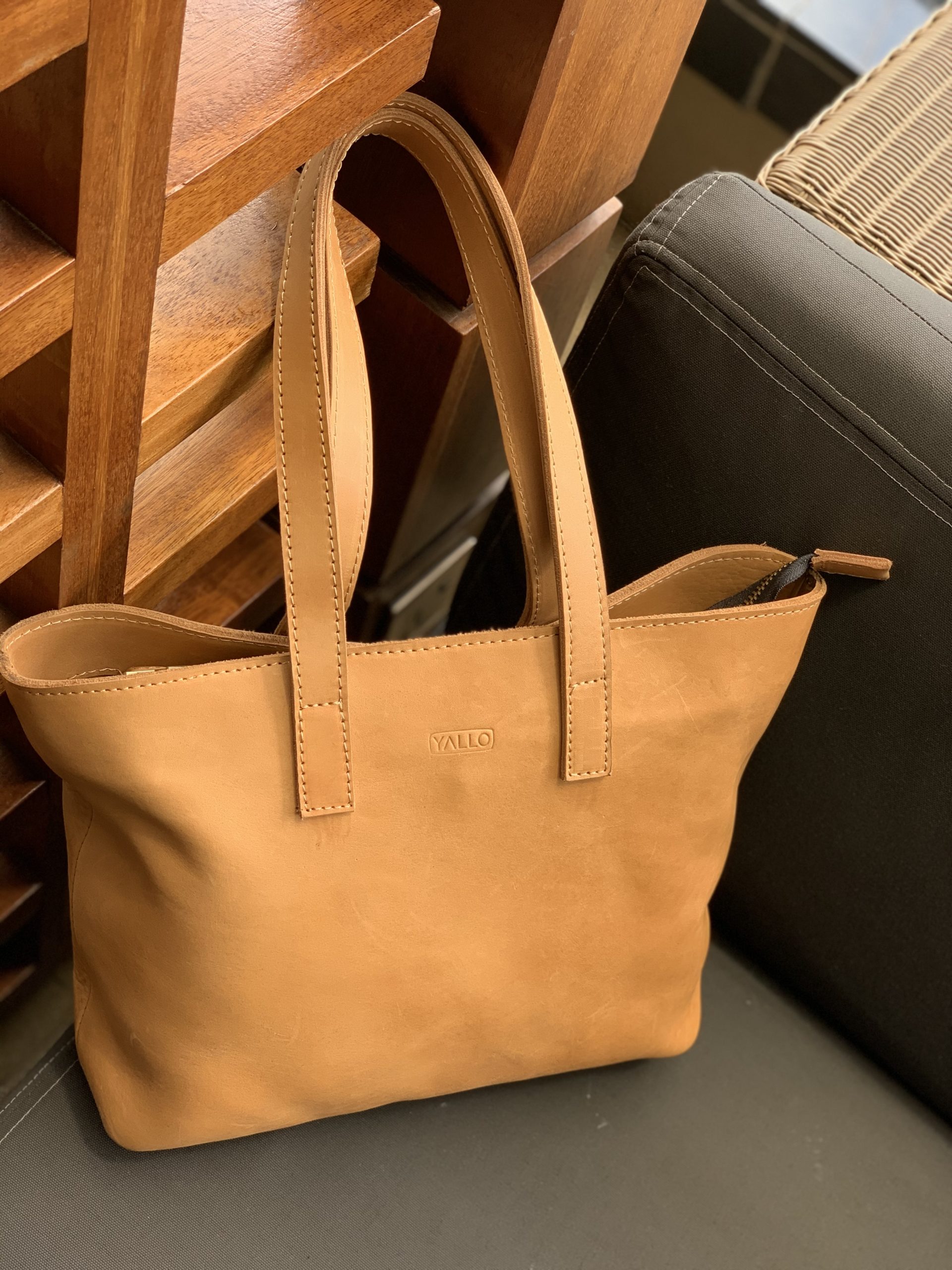 Shella Mini Tote adjustable strap - Image 4
