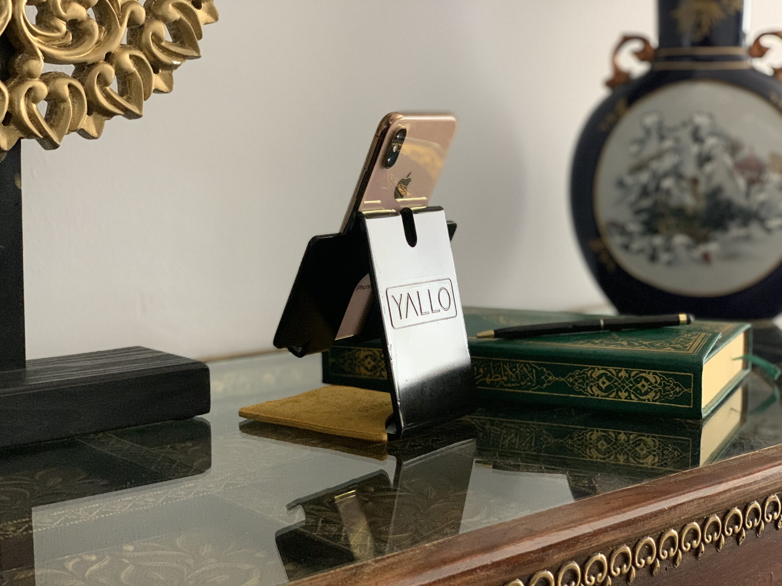 Nuki - Hands free stand - Image 6