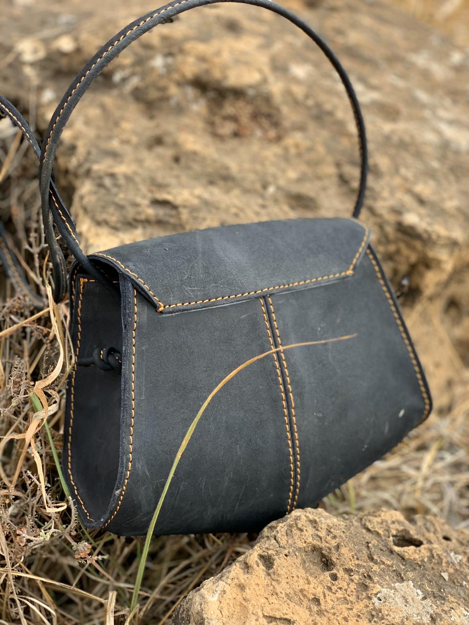 Sambara sling bag - Image 4