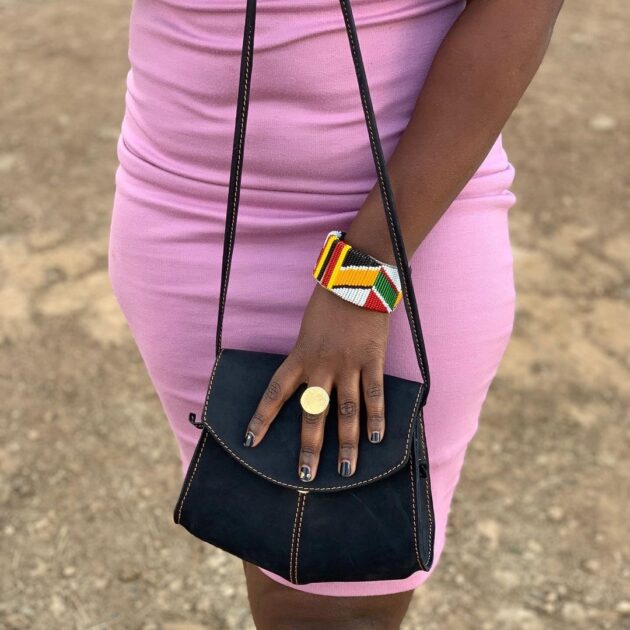 Sambara sling bag