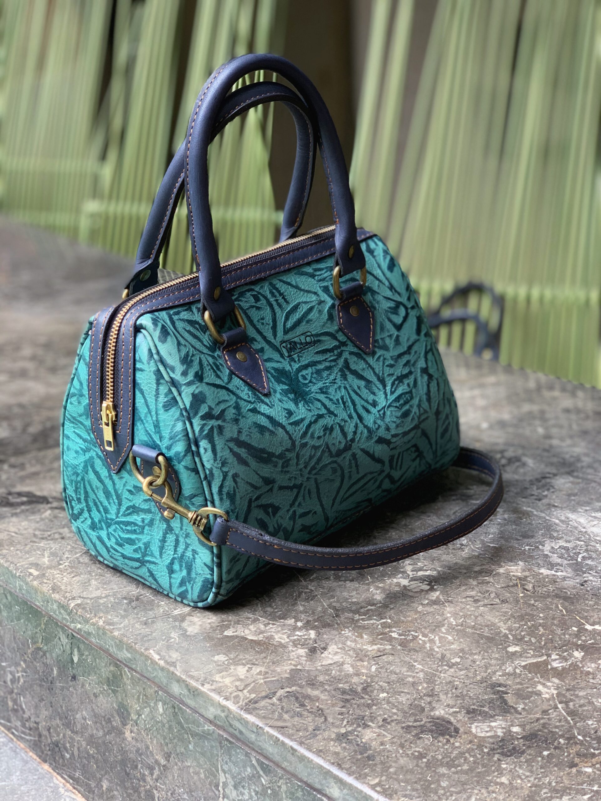 22 city duffle - Image 10