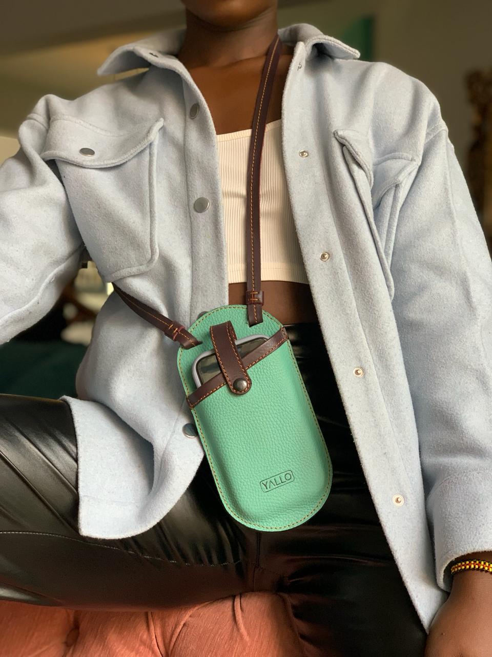 Iris Phone Bag